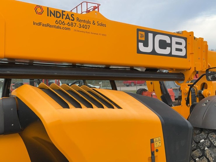 2022-jcb-510-56-image-44