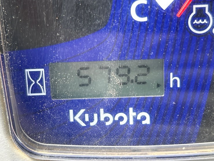 2023-kubota-svl65-2-image-52