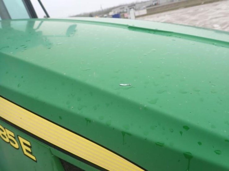 2016-john-deere-5085e-image-44