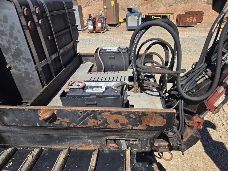 caterpillar-3208-image-36