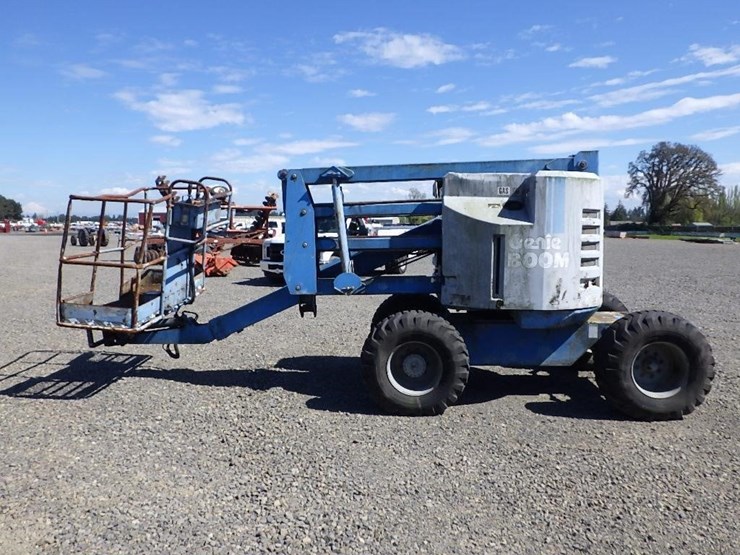 1995-genie-z-45/22-articulating-boom-lift-image-8