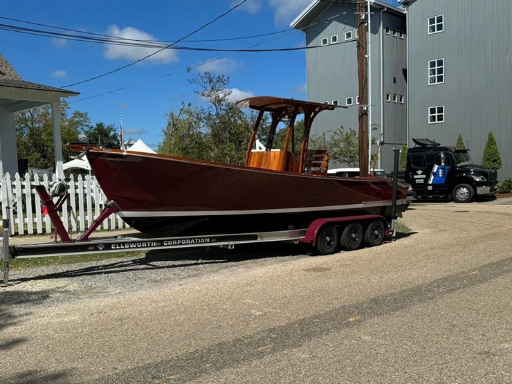 #9549-•-“sweetheart”-–-custom-monomoy-24'-center-console-|-high-performance-shallow-water-sportfish-image-2