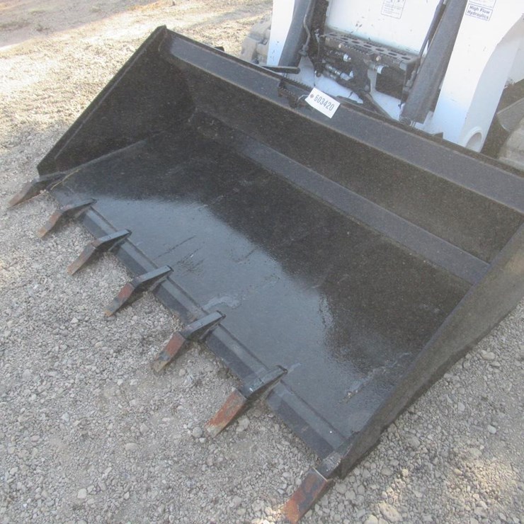Wildcat 78" Skid Steer Tooth Bucket