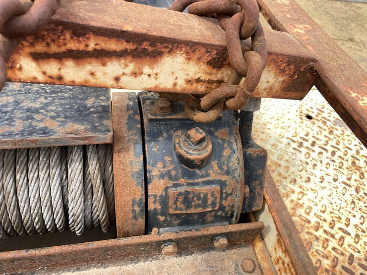 #7516-•-2015-landoll-s30c-51'-hydraulic-beavertail-semi-trailer-image-47