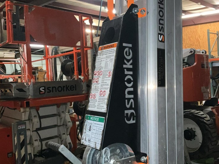 #315-•-2019-snorkel-18'-material-lift-image-9