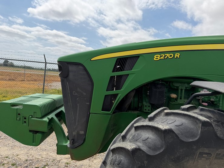 2010-john-deere-8270r-image-32