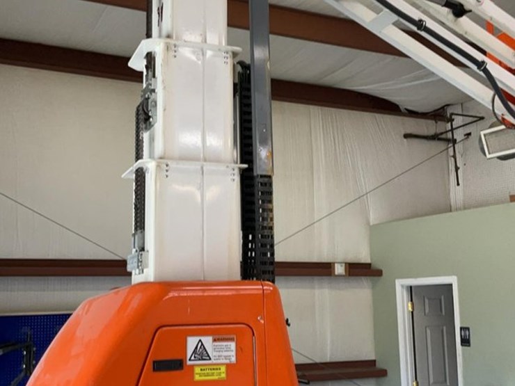 #313-•-2019-snorkel-mb26j-mast-lift-image-26