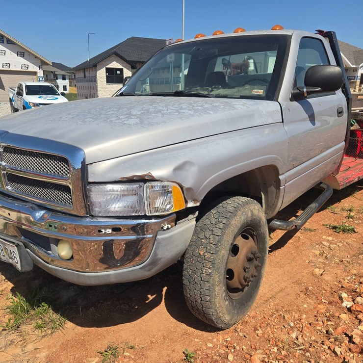 2000 DODGE RAM 3500