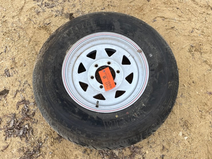 #7545-•-advantage-brand-trailer-tire-on-rim-image-4