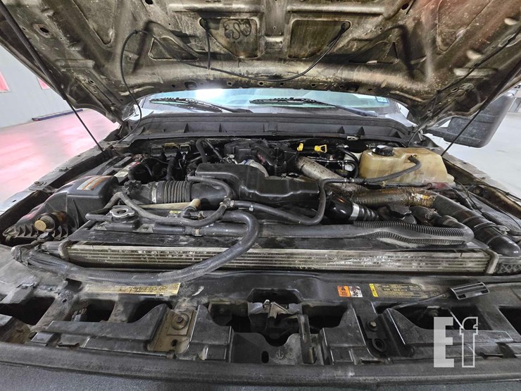 2012-ford-f450-image-16