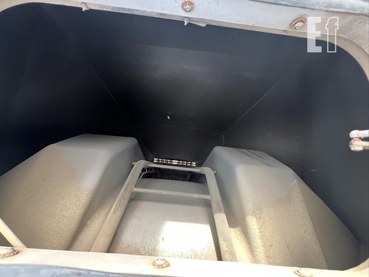 2004-case-ih-sdx40-image-28