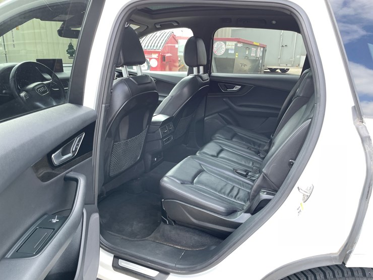 2018-audi-q7-image-49