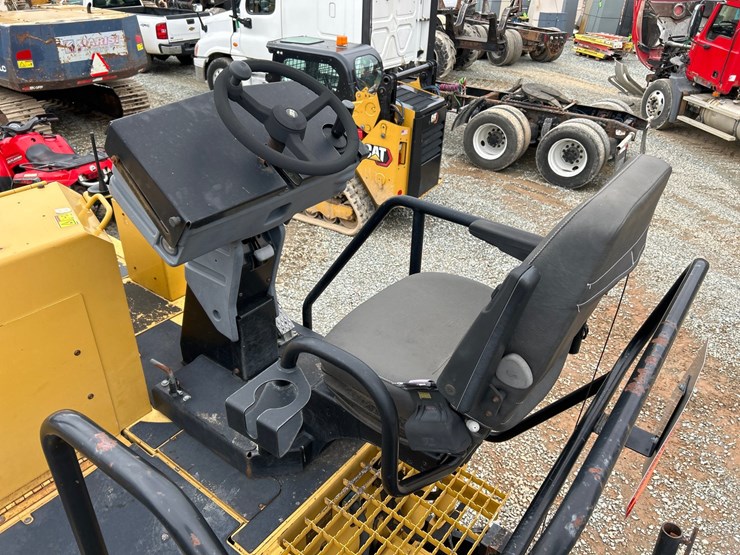 caterpillar-ap-1000e-image-38