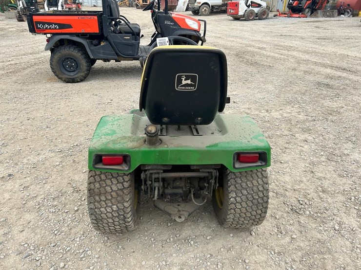 john-deere-318-image-3