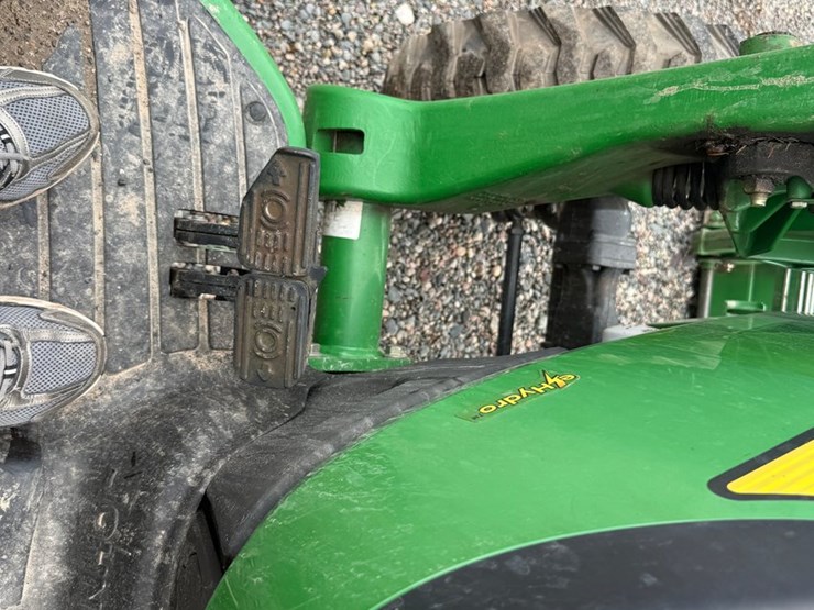 john-deere-4120-image-47