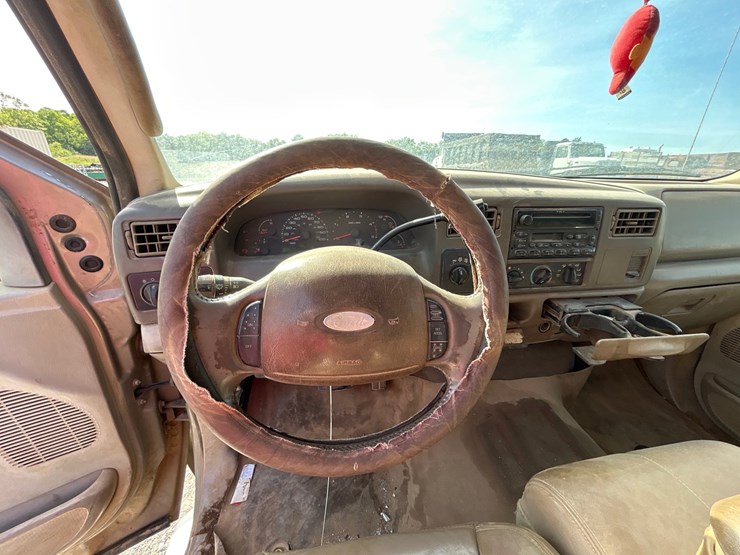 2004-ford-f250-image-11