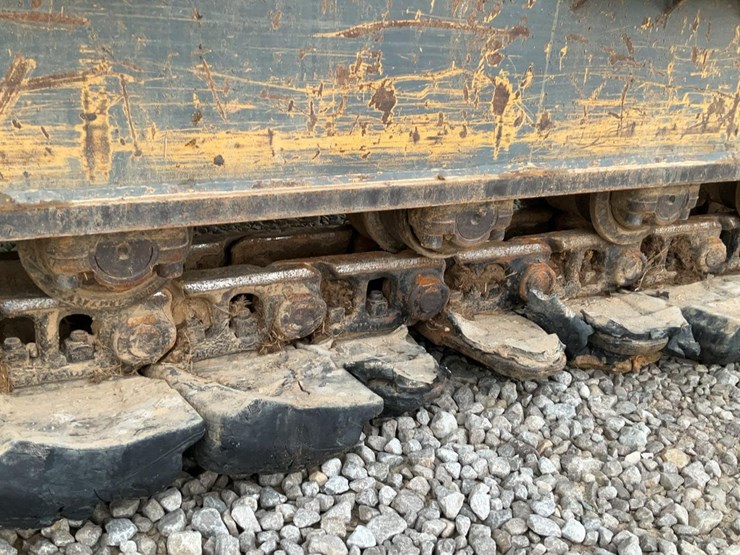 2019-wacker-neuson-et145-image-45