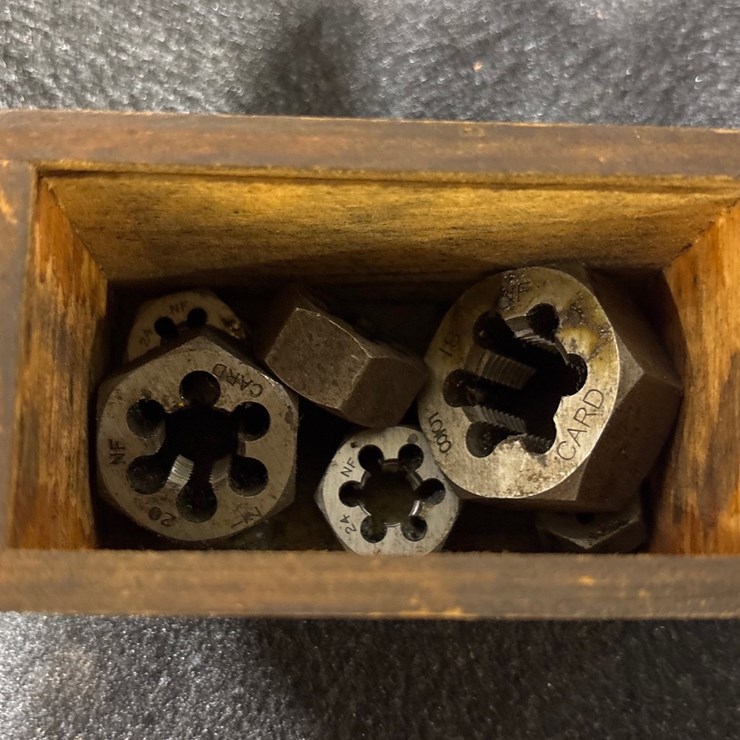 #741 • VARIOUS TAPS AND DIES