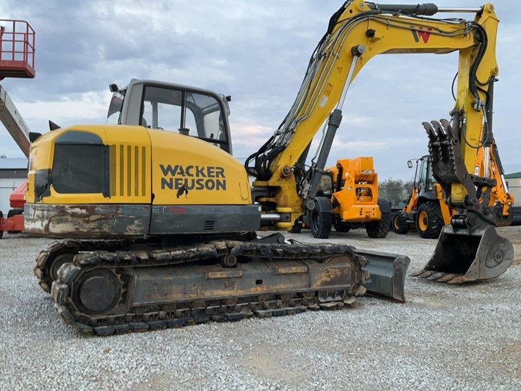 2019-wacker-neuson-et145-image-7