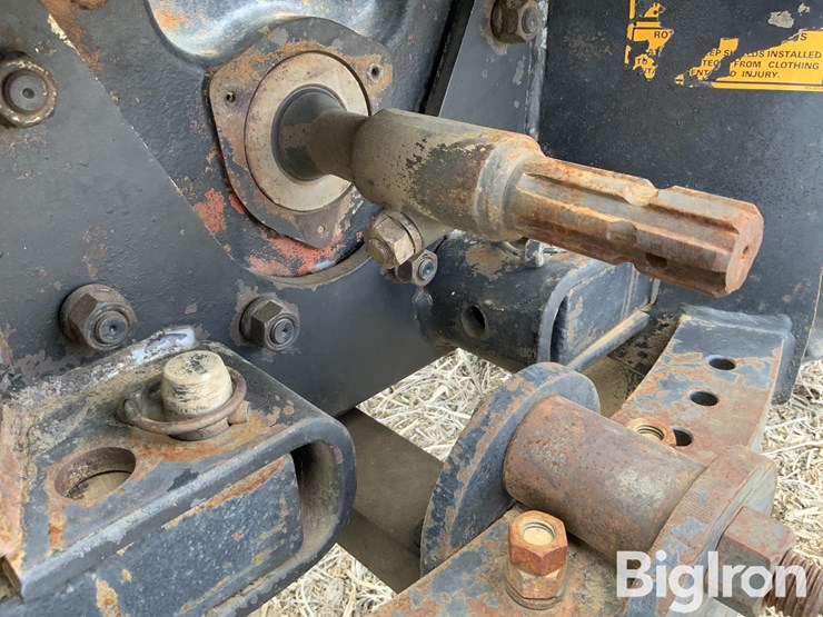 1984-case-2594-2wd-tractor-image-16