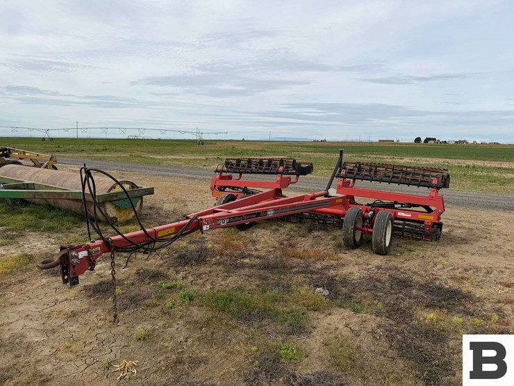 unverferth-rolling-harrow-220-image-1