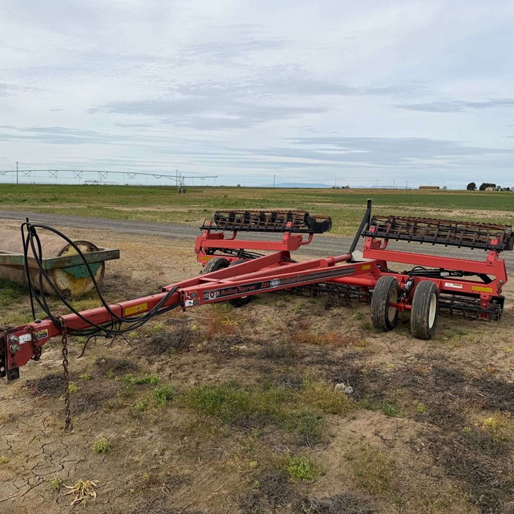 UNVERFERTH ROLLING HARROW 220