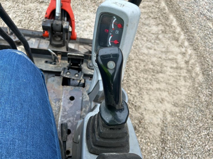 2019-kubota-kx018-4-image-22