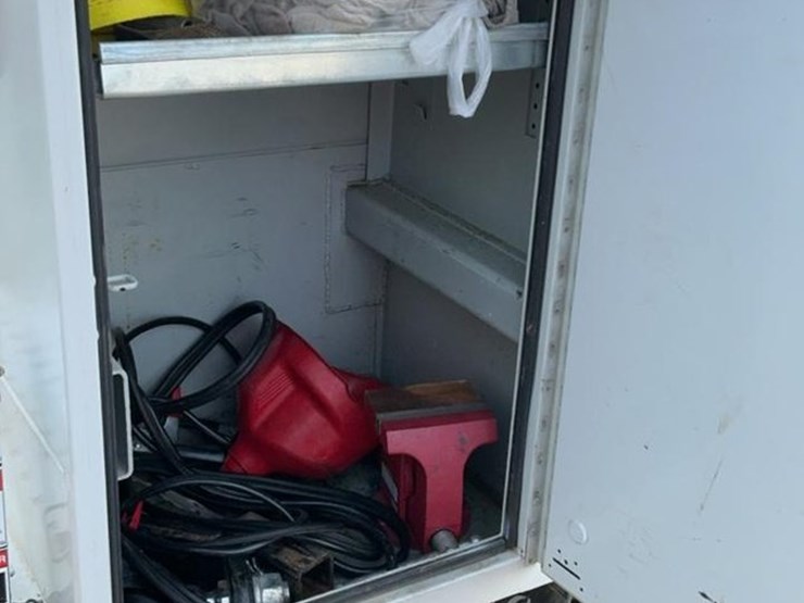 2022-dodge-3500-image-49