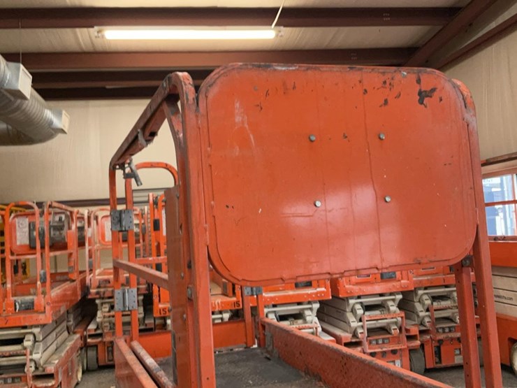 #424-•-2020-snorkel-19'-scissor-lift-image-18