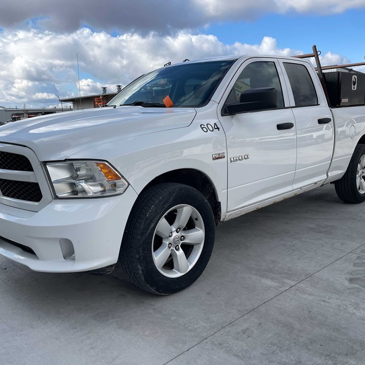 2017 DODGE 1500