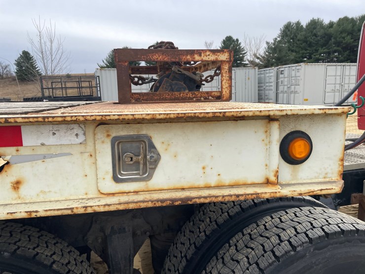 #7516-•-2015-landoll-s30c-51'-hydraulic-beavertail-semi-trailer-image-52