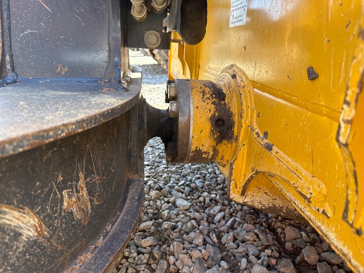 deere-450k-lgp-image-14