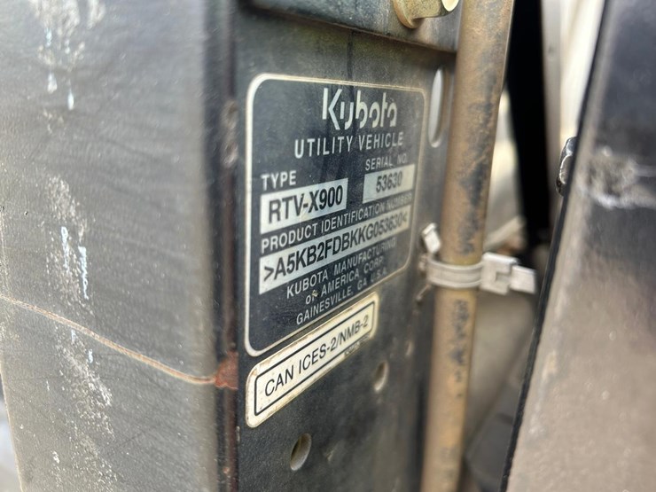 kubota-rtv900-image-16