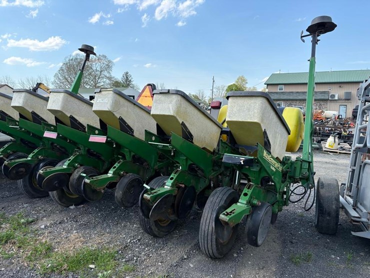 john-deere-7000-image-4