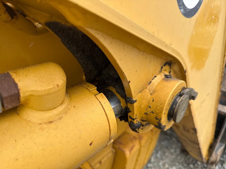 2001-deere-310sg-image-27