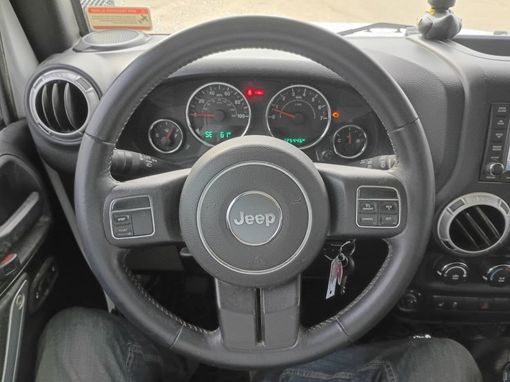 2015-jeep-wrangler-image-49