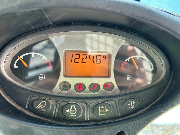 2019-bobcat-t590-image-20