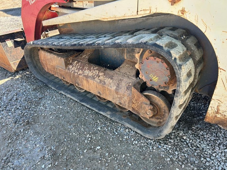 takeuchi-tl10-image-16