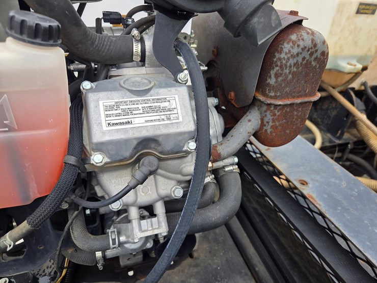 2019-massey-ferguson-8-image-17