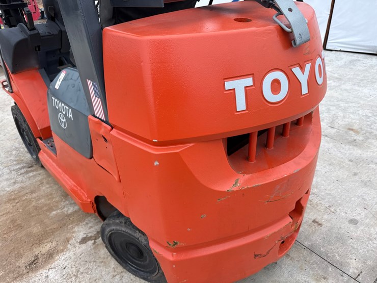 toyota-7fgcu25-image-15