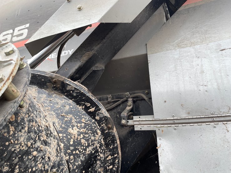 gleaner-r65-image-66