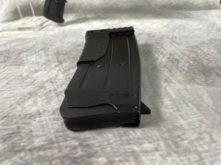 #3100-•-armsco-u-235-m22-12-ga.-semi-automatic-shotgun-sn:-41-h24yd-000092-(downing,-wi)-image-25