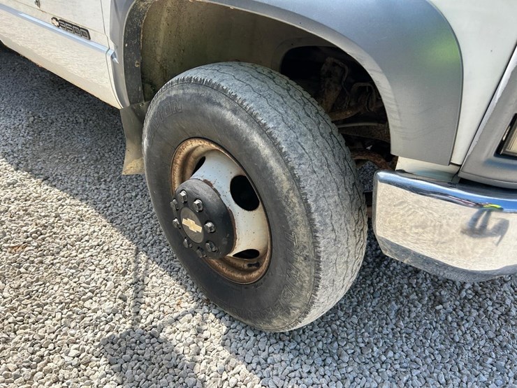 1994-chevrolet-3500-image-10