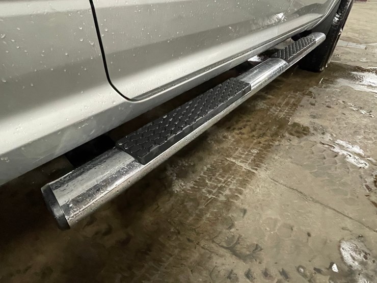 2012-dodge-3500-image-22