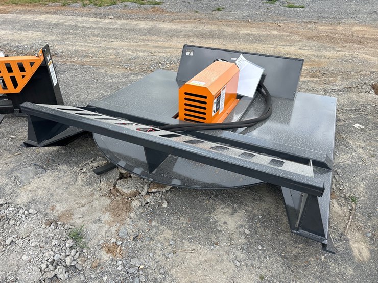 #84-•-wolverine-skid-steer-cutter-image-2