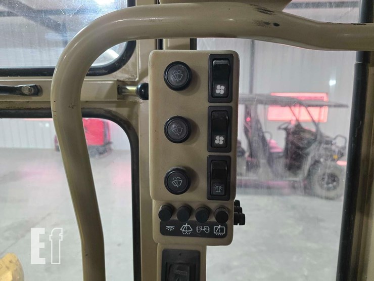 2001-caterpillar-140h-vhp-image-15