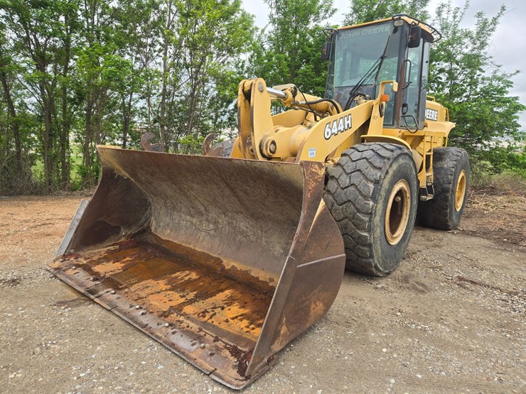 deere-644h-image-1