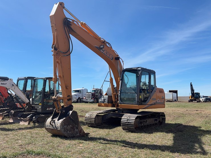 2012-case-cx130b-image-5