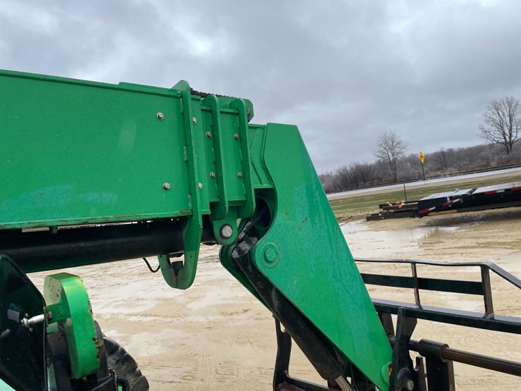 2014-sky-trak-6042-image-23