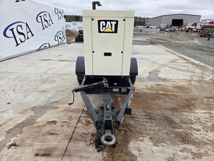 2011-caterpillar-xq20-image-8